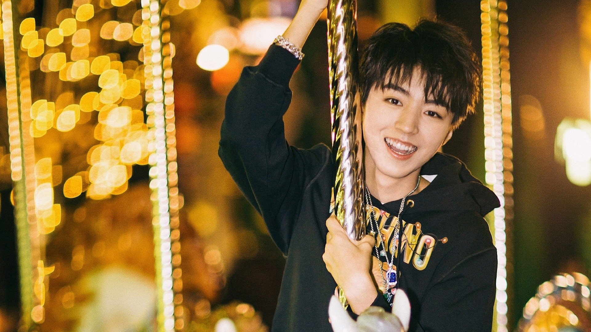 开云·Kaiyun网页版-新西兰全黑队球员灵活变换位置，进攻如同精密机器，新西兰的球队