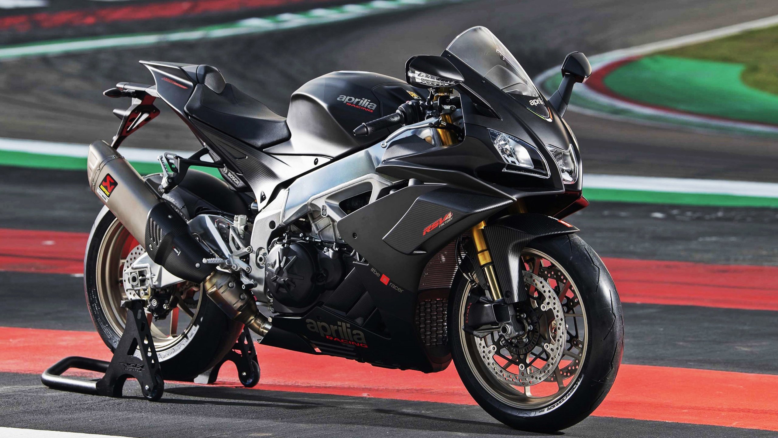 马克·阿特金森:南非队锋线上的闪电,通过突破找准对手防线漏洞